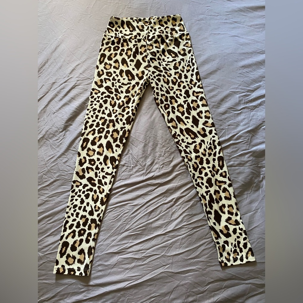 Lula Roe Leopard Print Women's Jeans like new one size